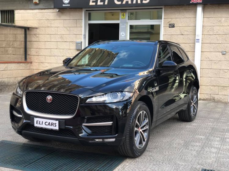 Jaguar F-Pace 2.0 D 180 CV aut. R-Sport - Clicca l'immagine per chiudere